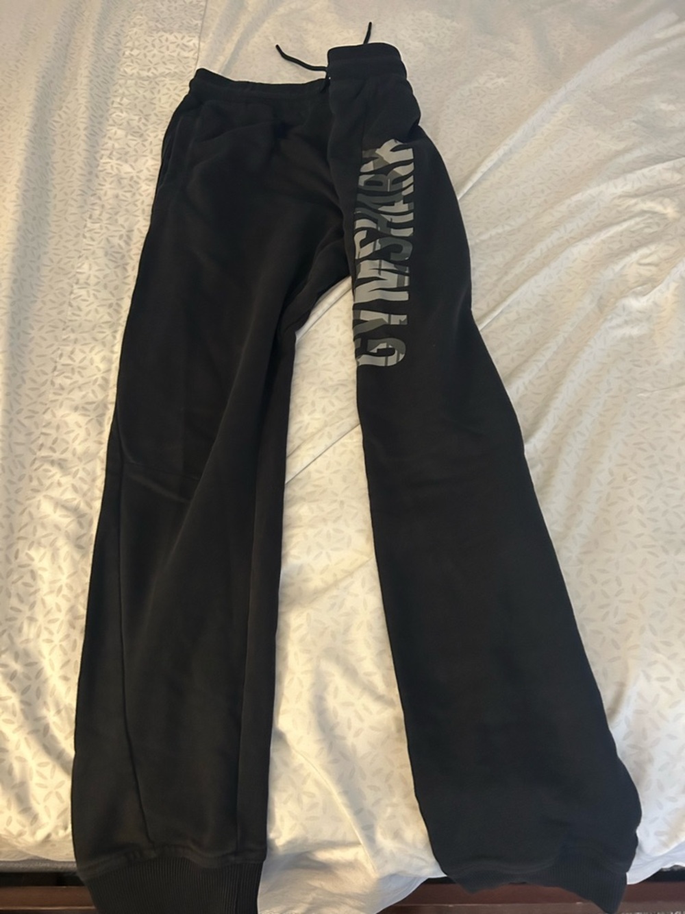 Women’s gymshark  Black Track Joggers with Side Logo Top medium